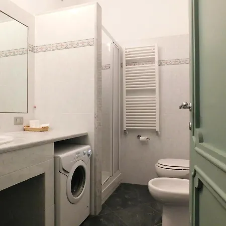 Sirene 3 Lt-0307 * Levanto
